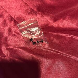 New black earrings